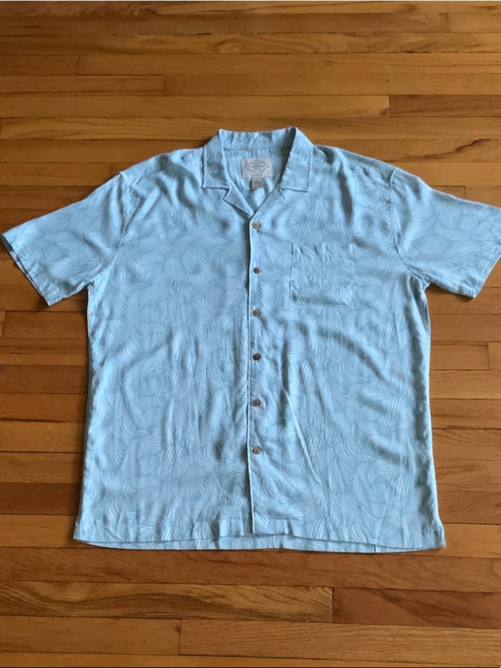 NWT St. John's Bay Light Blue & White Wave Shirt XL